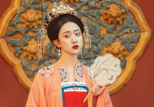 Kỳ lạ công chúa thời nhà Đường xinh đẹp nhưng cực khó lấy chồng Ky la cong chua thoi nha Duong xinh dep nhung cuc kho lay chong