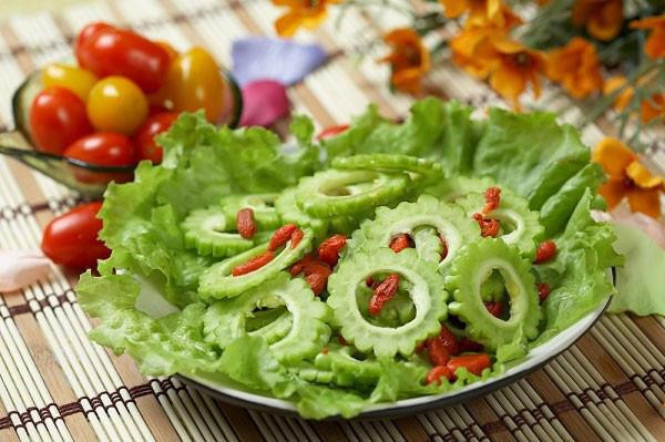Những công dụng của mướp đắng trong ngày hè nóng bức Nhung cong dung cua muop dang trong ngay he nong buc