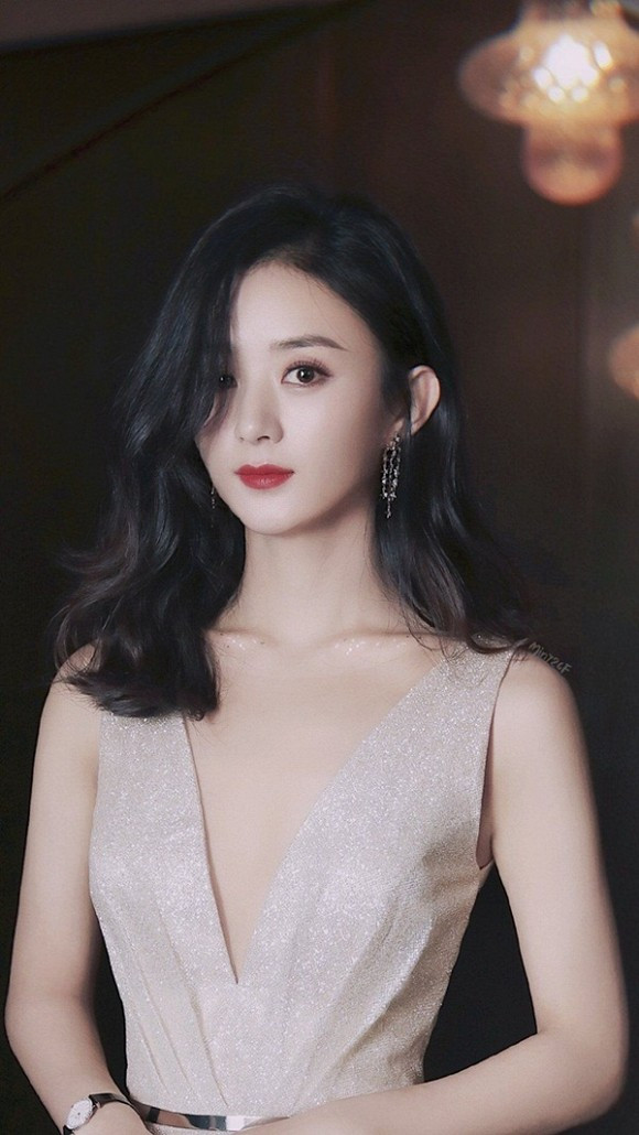 Triệu Lệ Dĩnh lột xác ngoạn mục theo thời gian khi lộ ảnh cũ - Hình 5 Trieu Le Dinh lot xac ngoan muc theo thoi gian khi lo anh cu-Hinh-5