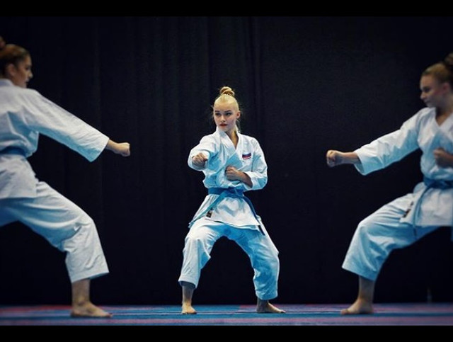 Sắc vóc của nữ VĐV karate có gương mặt như búp bê - Hình 7 Sac voc cua nu VDV karate co guong mat nhu bup be-Hinh-7