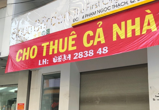 Quyết không giảm giá thuê mặt bằng, 'cố đấm ăn xôi' rồi cùng chết Quyet khong giam gia thue mat bang, 'co dam an xoi' roi cung chet