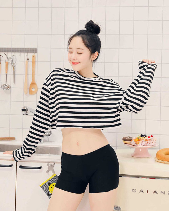Combo chạy + nhảy dây giúp đùi nhỏ, mông căng - Hình 8 Combo chay + nhay day giup dui nho, mong cang-Hinh-8