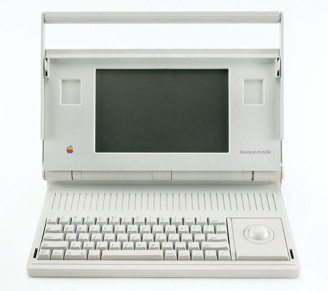 Những kỷ vật bằng cả gia tài của Apple - Hình 3 Nhung ky vat bang ca gia tai cua Apple-Hinh-3