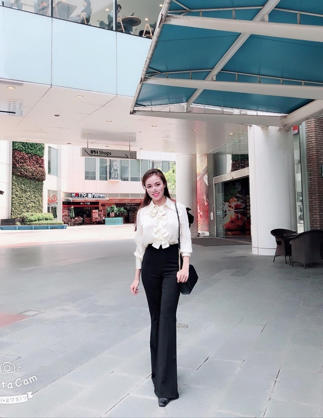 3 nữ giảng viên 'hot' nhất hiện nay - Hình 11 3 nu giang vien 'hot' nhat hien nay-Hinh-11