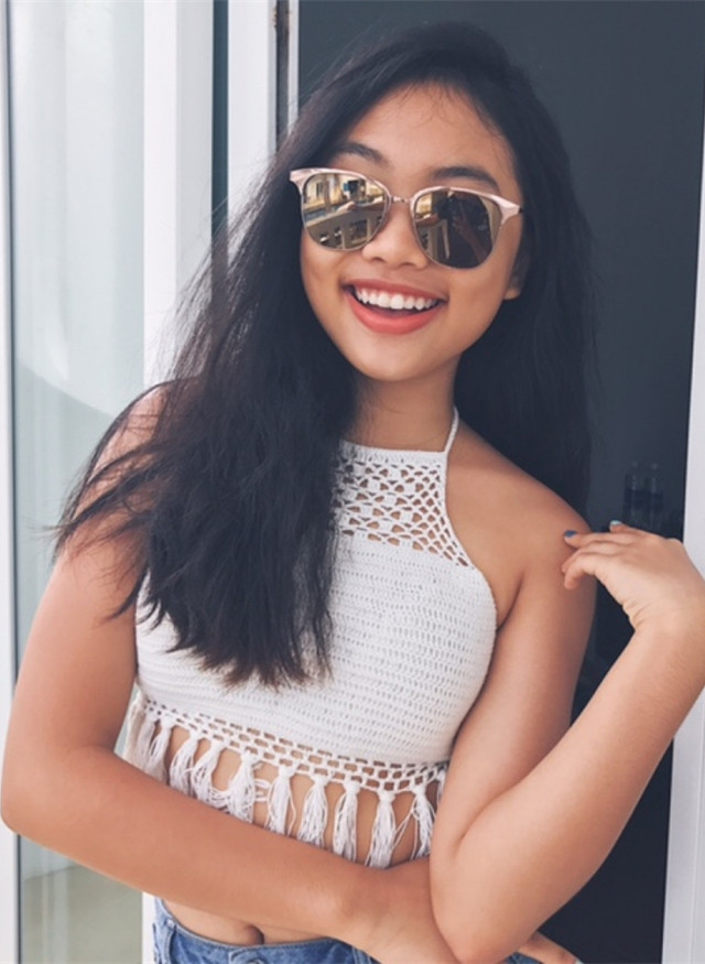 Phương Mỹ Chi: Từ ‘hiện tượng dân ca’ đến ồn ào đời tư Phuong My Chi: Tu ‘hien tuong dan ca’ den on ao doi tu