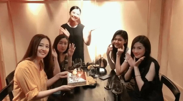 Hội bạn thân của hoa hậu Việt toàn "đại gia ngầm" - Hình 4 Hoi ban than cua hoa hau Viet toan