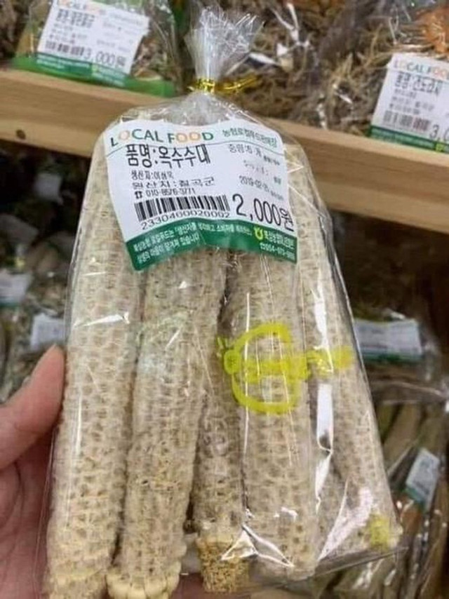Thứ 'vứt đi' ở Việt Nam, giá đắt ở siêu thị nước ngoài - Hình 3 Thu 'vut di' o Viet Nam, gia dat o sieu thi nuoc ngoai-Hinh-3