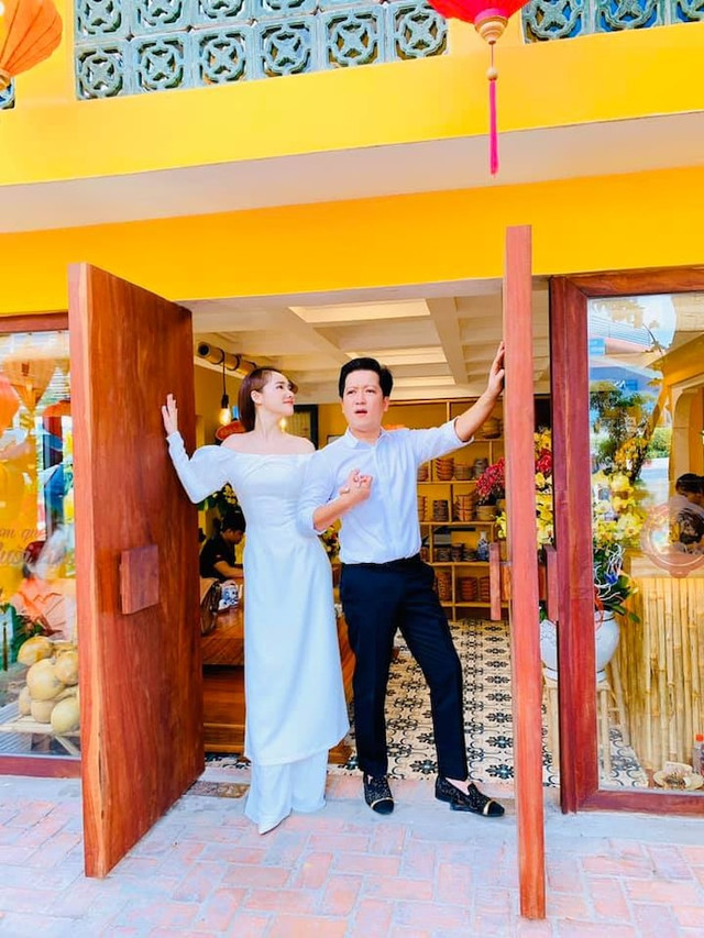 Nhã Phương - Trường Giang nhắng nhít như thuở mới yêu - Hình 5 Nha Phuong - Truong Giang nhang nhit nhu thuo moi yeu-Hinh-5