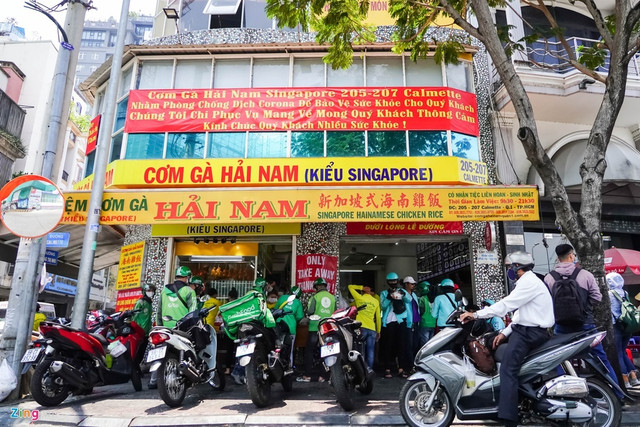 Nhà hàng, chuỗi cà phê đồng loạt bật chế độ 'phản ứng nhanh' Nha hang, chuoi ca phe dong loat bat che do 'phan ung nhanh'