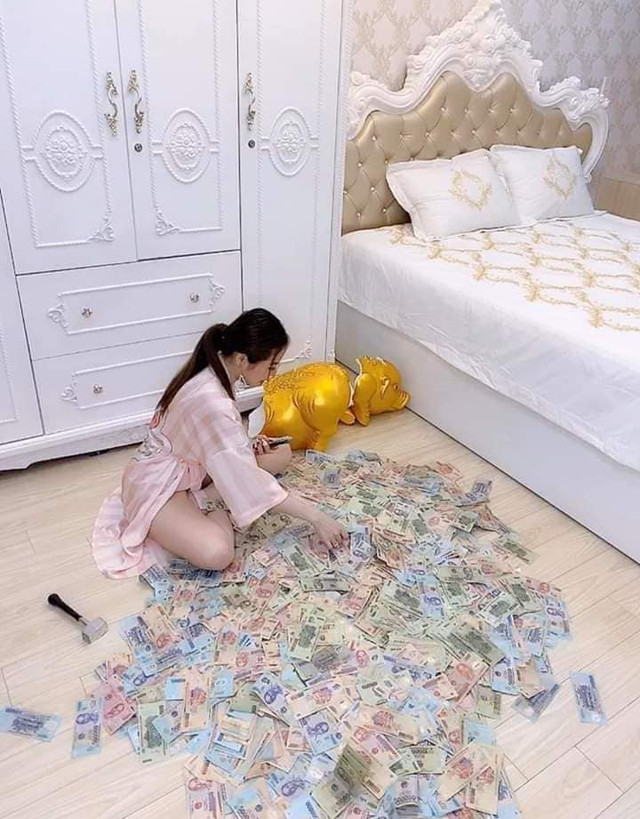 Cô gáI khiến dân tình 'choáng váng' khoe đèn lồng trị giá 3,5 tỷ - Hình 3 Co gaI khien dan tinh 'choang vang' khoe den long tri gia 3,5 ty-Hinh-3