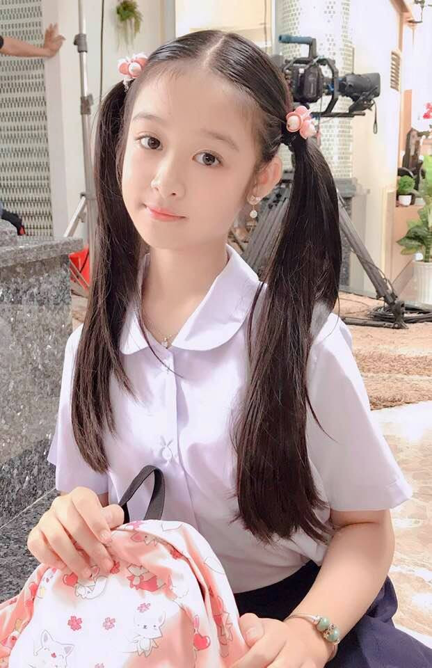 Cặp mẹ con Cần Thơ chiếm spotlight bởi ai nấy đều đẹp - Hình 5 Cap me con Can Tho chiem spotlight boi ai nay deu dep-Hinh-5