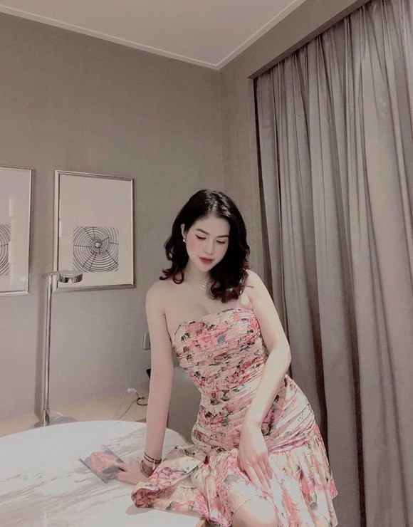 Phản ứng của vợ cũ khi Việt Anh bị chê kém sắc - Hình 7 Phan ung cua vo cu khi Viet Anh bi che kem sac-Hinh-7