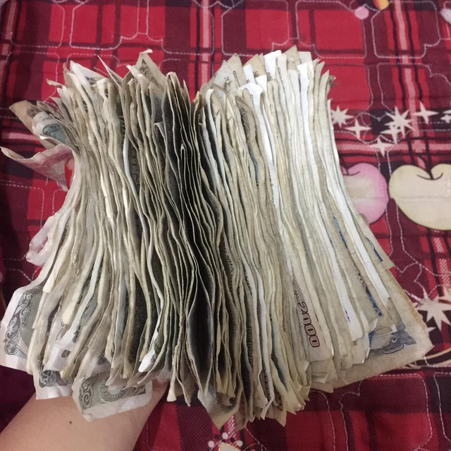 Tiết kiệm tiền lẻ mỗi ngày, có ngay 1 triệu đồng sau một tháng Tiet kiem tien le moi ngay, co ngay 1 trieu dong sau mot thang