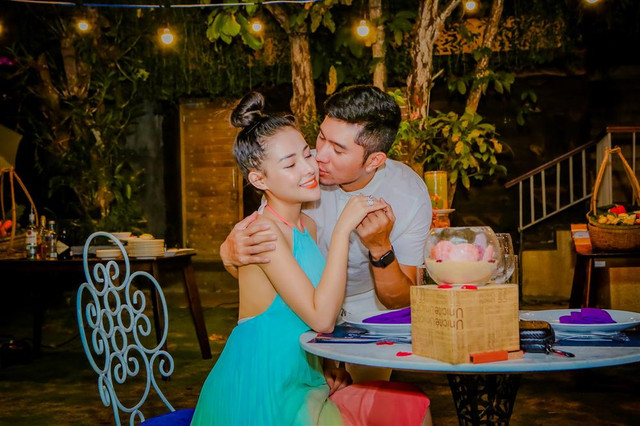 Lương Bằng Quang tiết lộ tần suất '1 tuần 6 ngày, 1 ngày 4 lần' Luong Bang Quang tiet lo tan suat '1 tuan 6 ngay, 1 ngay 4 lan'