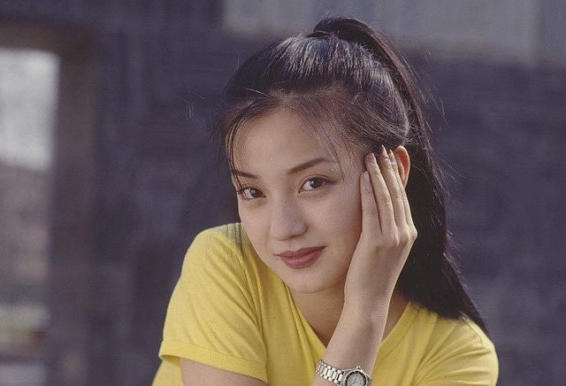 Chuyện xấu hổ của 'Hoàn Châu Cách Cách - Hình 5 Chuyen xau ho cua 'Hoan Chau Cach Cach-Hinh-5