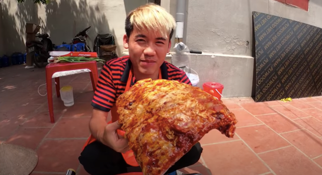 Con trai bà Tân Vlog phát ngôn gây tranh cãi dù kiếm tiền tỷ - Hình 2 Con trai ba Tan Vlog phat ngon gay tranh cai du kiem tien ty-Hinh-2