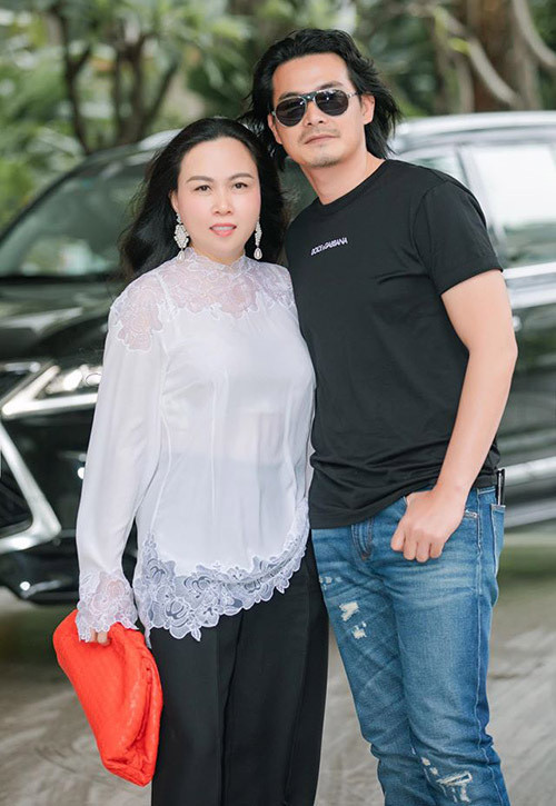Quách Ngọc Ngoan xăm hình Phượng Chanel từ 5 năm trước - Hình 5 Quach Ngoc Ngoan xam hinh Phuong Chanel tu 5 nam truoc-Hinh-5