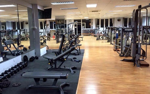 Chủ quán bar, karaoke, gym than thất thu do COVID-19 - Hình 2 Chu quan bar, karaoke, gym than that thu do COVID-19-Hinh-2