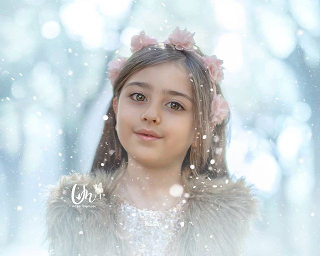 Cuộc sống của cô bé đẹp tới mức cha nghỉ việc làm vệ sĩ cho con - Hình 9 Cuoc song cua co be dep toi muc cha nghi viec lam ve si cho con-Hinh-9