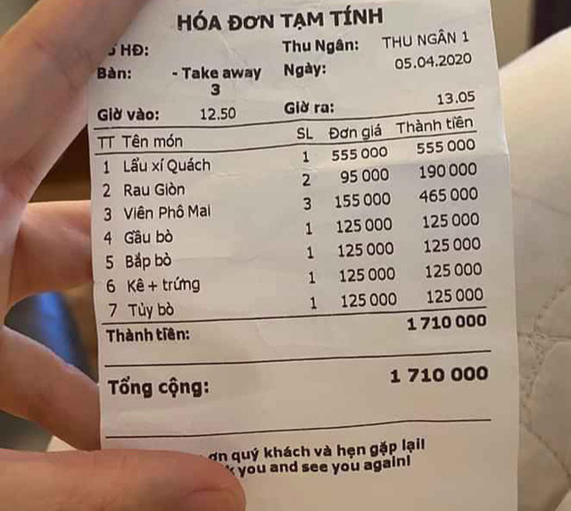 Chủ nhà hàng bị 'khủng bố' vì khách 'tố' set lẩu 1,7 triệu lèo tèo rau thịt - Hình 2 Chu nha hang bi 'khung bo' vi khach 'to' set lau 1,7 trieu leo teo rau thit-Hinh-2
