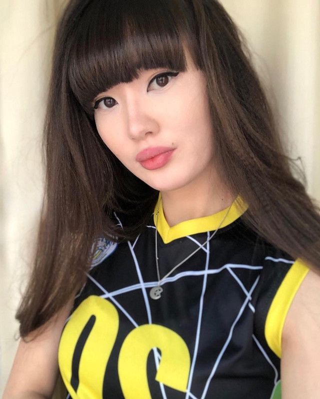 3 VĐV 9X nổi tiếng nóng bỏng của làng thể thao Kazakhstan - Hình 3 3 VDV 9X noi tieng nong bong cua lang the thao Kazakhstan-Hinh-3