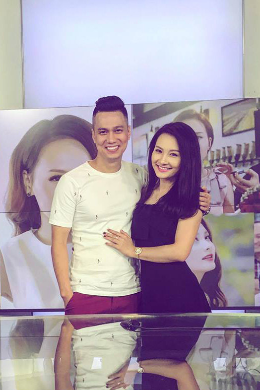 Sao nam showbiz Việt vướng những ồn ào với người thứ ba - Hình 4 Sao nam showbiz Viet vuong nhung on ao voi nguoi thu ba-Hinh-4