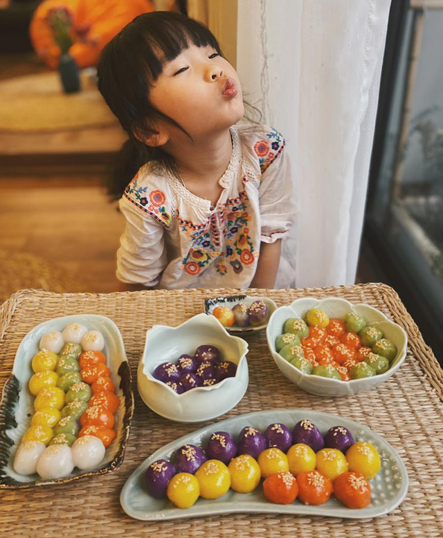 Tết Hàn thực, chị em khoe mâm bánh đẹp tới từng chi tiết - Hình 4 Tet Han thuc, chi em khoe mam banh dep toi tung chi tiet-Hinh-4