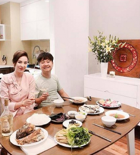 Cuộc sống ai cũng ước ao của MC thời tiết VTV sau 4 năm lấy chồng - Hình 5 Cuoc song ai cung uoc ao cua MC thoi tiet VTV sau 4 nam lay chong-Hinh-5