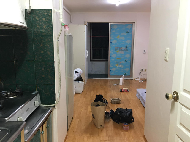 9x đầu tư 15 triệu lột xác phòng trọ cũ thành căn hộ cực xịn - Hình 2 9x dau tu 15 trieu lot xac phong tro cu thanh can ho cuc xin-Hinh-2
