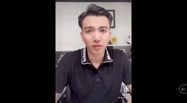 Nam sinh 16 tuổi suy sụp khi nhiễm HIV vì 1 kiểu quan hệ tình dục Nam sinh 16 tuoi suy sup khi nhiem HIV vi 1 kieu quan he tinh duc
