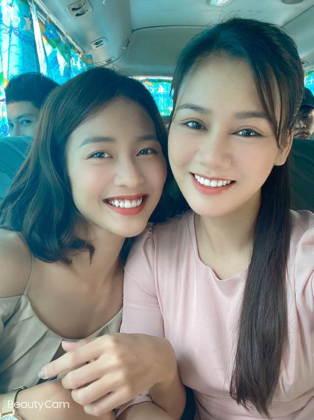Điều ít biết về đại úy đóng mẹ Khả Ngân trong "11 tháng 5 ngày" Dieu it biet ve dai uy dong me Kha Ngan trong