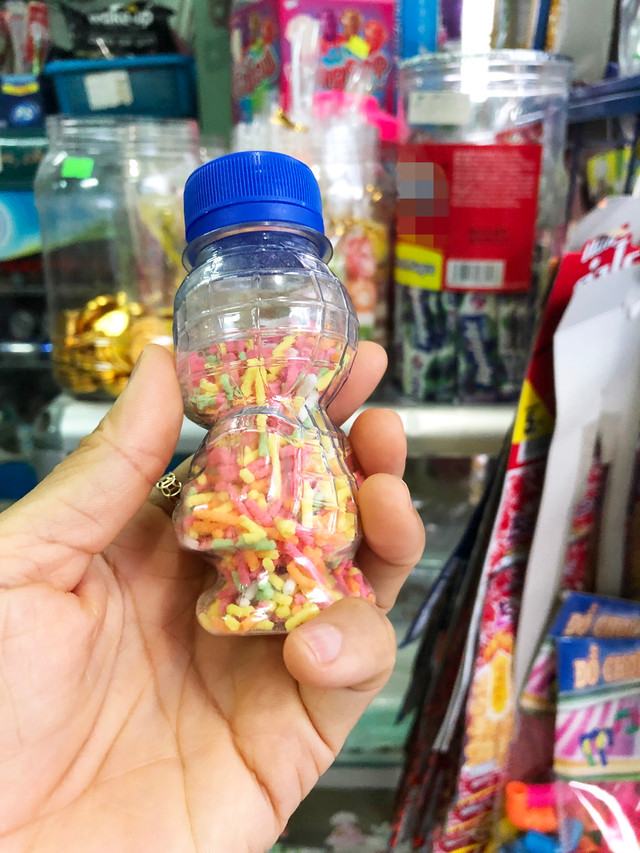 Lo ngại về E127, loại màu sử dụng trong cốm rắc bánh Lo ngai ve E127, loai mau su dung trong com rac banh