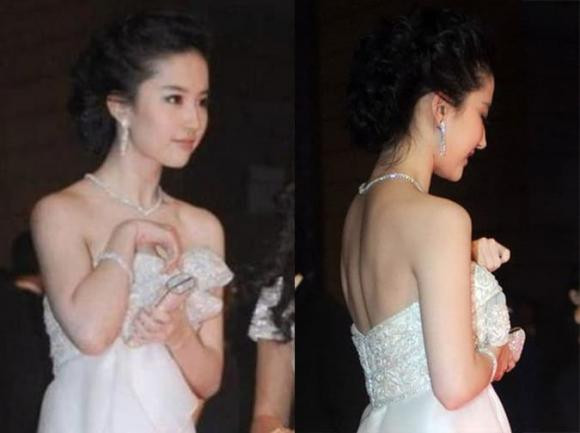 Bức ảnh cũ bị đào lại của Lưu Diệc Phi được cư dân mạng chú ý - Hình 2 Buc anh cu bi dao lai cua Luu Diec Phi duoc cu dan mang chu y-Hinh-2