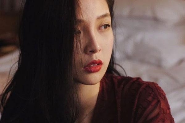Nghe lén bố mẹ đẻ nói chuyện, tôi khóc nghẹn phẫn uất với chồng Nghe len bo me de noi chuyen, toi khoc nghen phan uat voi chong