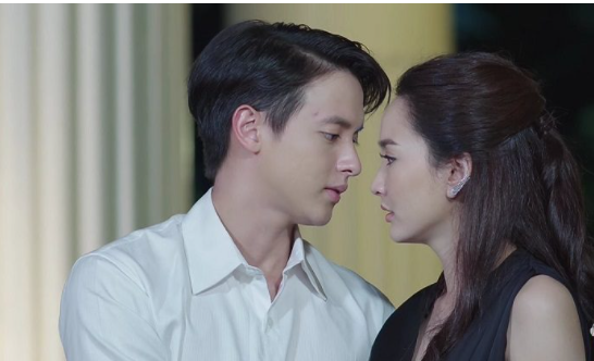 Trao thân cho "đại gia", cô gái trẻ phạm thêm sai lầm đắt giá Trao than cho