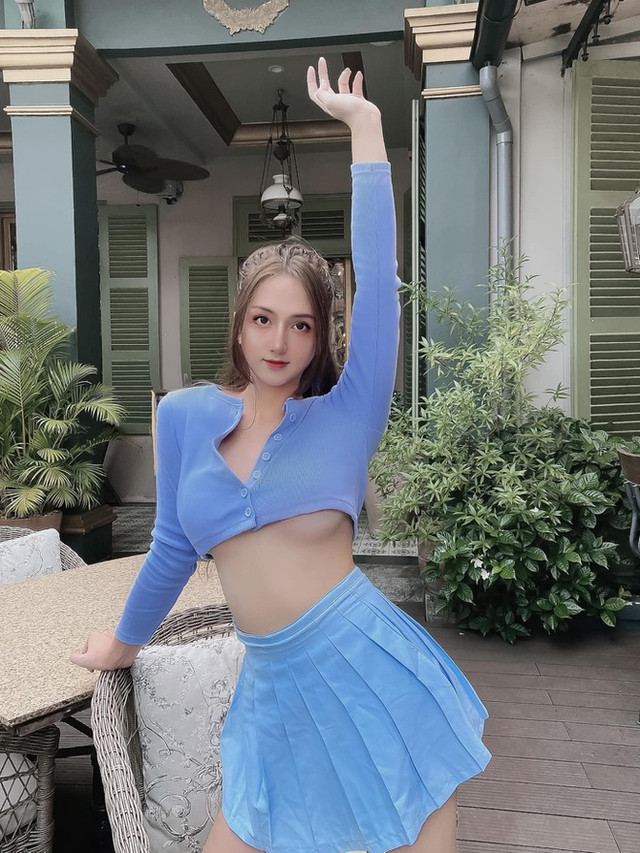 Lịm tim trước thân hình của hot girl chuyển giới Hoàng Học - Hình 3 Lim tim truoc than hinh cua hot girl chuyen gioi Hoang Hoc-Hinh-3