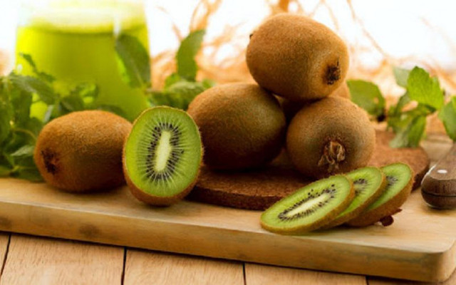 Kiwi xanh cuối mùa tràn ngập trên các group mạng xã hội, giá giảm đáng kể - Hình 2 Kiwi xanh cuoi mua tran ngap tren cac group mang xa hoi, gia giam dang ke-Hinh-2