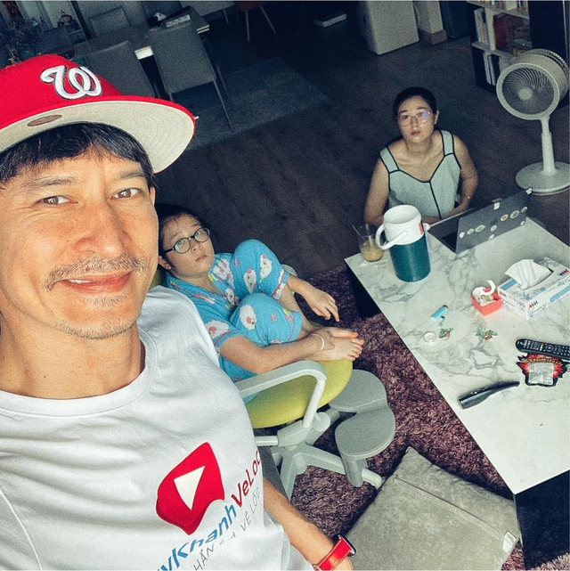 Huy Khánh 5 lần 7 lượt "dìm hàng" bà xã mỹ nhân - Hình 4 Huy Khanh 5 lan 7 luot