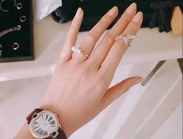 Bàn tay con gái có 5 dấu hiệu này, cuộc đời an nhàn, giàu sang phú quý - Hình 2 Ban tay con gai co 5 dau hieu nay, cuoc doi an nhan, giau sang phu quy-Hinh-2