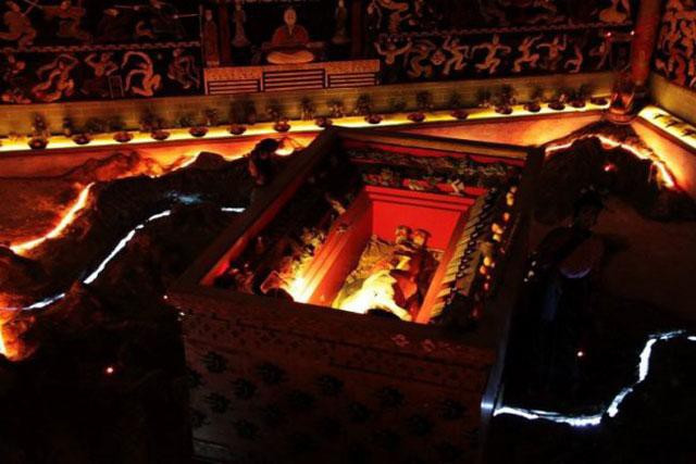 Khai quật mộ cổ Tần Thủy Hoàng, giật mình thấy thứ “thần dược” màu đỏ - Hình 2 Khai quat mo co Tan Thuy Hoang, giat minh thay thu “than duoc” mau do-Hinh-2