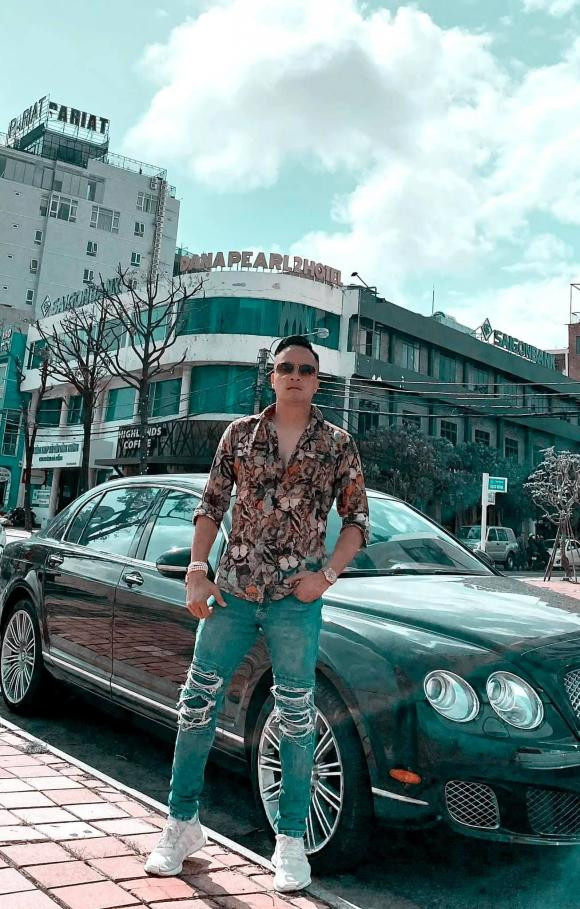 Bị mỉa mai về giới tính, Cao Thái Sơn đáp trả cực gắt Bi mia mai ve gioi tinh, Cao Thai Son dap tra cuc gat