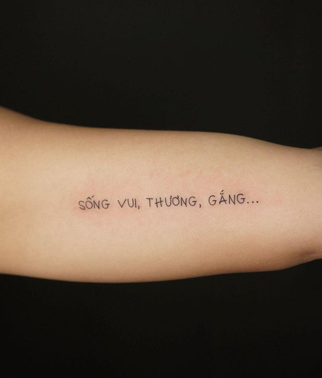 Những câu thân thương đằng sau hình xăm - Hình 4 Nhung cau than thuong dang sau hinh xam-Hinh-4