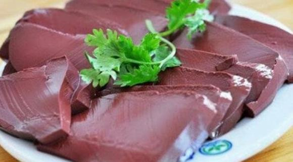 Ăn huyết lợn thường xuyên có tốt cho cơ thể không? - Hình 2 An huyet lon thuong xuyen co tot cho co the khong?-Hinh-2