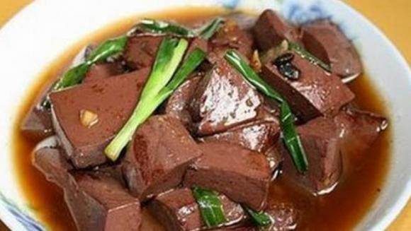 Ăn huyết lợn thường xuyên có tốt cho cơ thể không? - Hình 4 An huyet lon thuong xuyen co tot cho co the khong?-Hinh-4