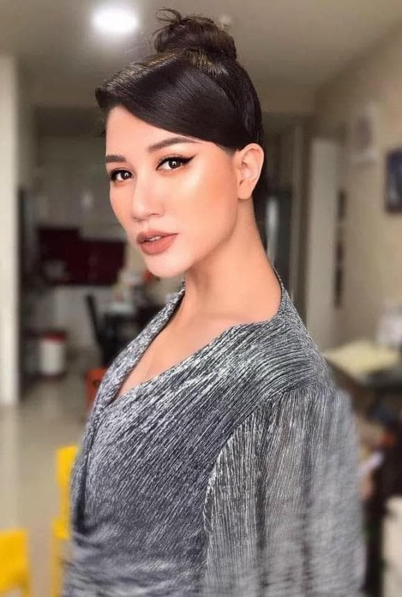 Trang Trần và danh sách "kẻ thù không đội trời chung" dài như sớ Táo Quân - Hình 12 Trang Tran va danh sach