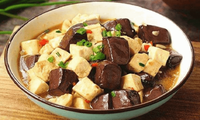 Đậu phụ đem nấu chung với 4 loại thực phẩm là vua canxi - Hình 3 Dau phu dem nau chung voi 4 loai thuc pham la vua canxi-Hinh-3