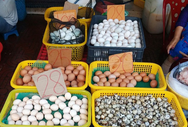 Táo Nhật giá 1,5 triệu/kg, bưởi Việt Nam giá 9.000 đồng/quả - Hình 3 Tao Nhat gia 1,5 trieu/kg, buoi Viet Nam gia 9.000 dong/qua-Hinh-3
