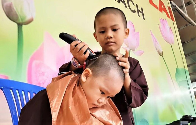 Cuộc sống 5 "chú tiểu" ở Tịnh thất Bồng Lai giờ ra sao? - Hình 4 Cuoc song 5