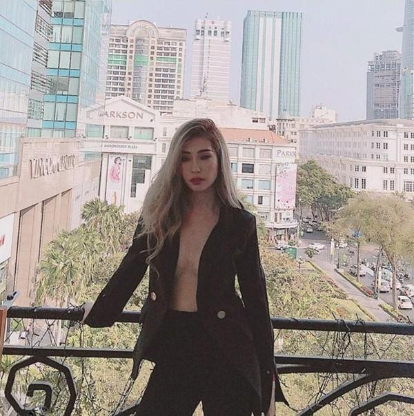 Dàn mỹ nhân "Tháng Năm Rực Rỡ": Người sở hữu 6 sổ đỏ, kẻ mua xe - Hình 8 Dan my nhan
