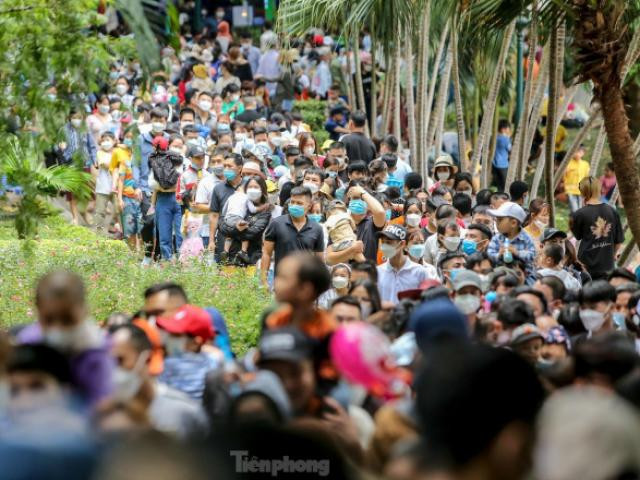 4 ngày nghỉ lễ, lượng khách du lịch đến Hà Nội tăng gấp... 20 lần 4 ngay nghi le, luong khach du lich den Ha Noi tang gap... 20 lan